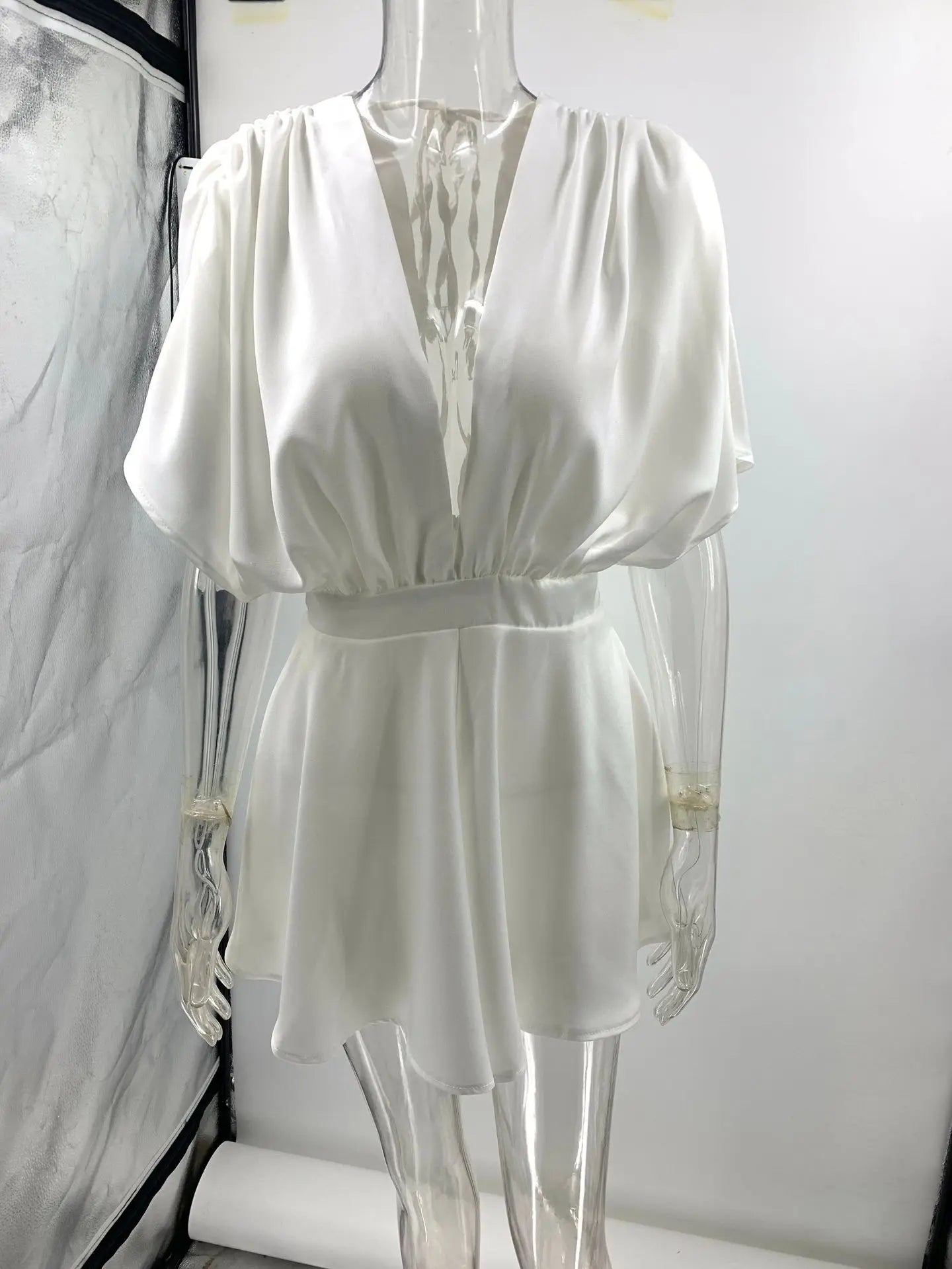 WomenDeep V Temperament Commuter Low-cut Sexy Waist Satin Jumpsuit