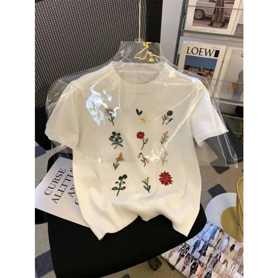 Knitted Tshirt Women Flower Embroidered Slim Fit Crewneck Sweater