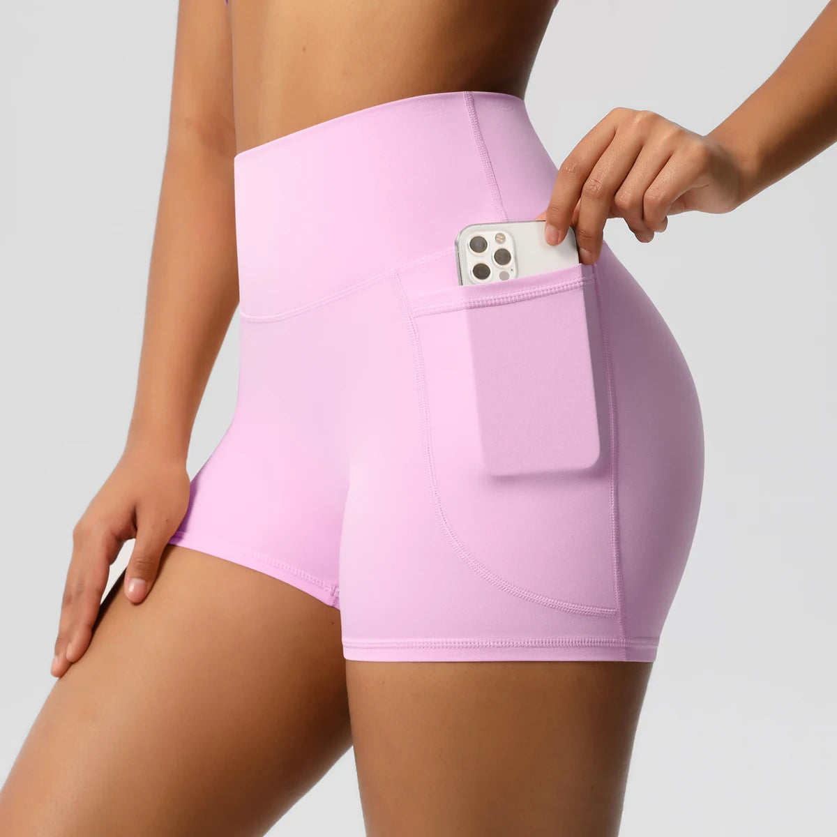 Women Pocketed Yoga Legging Shorts