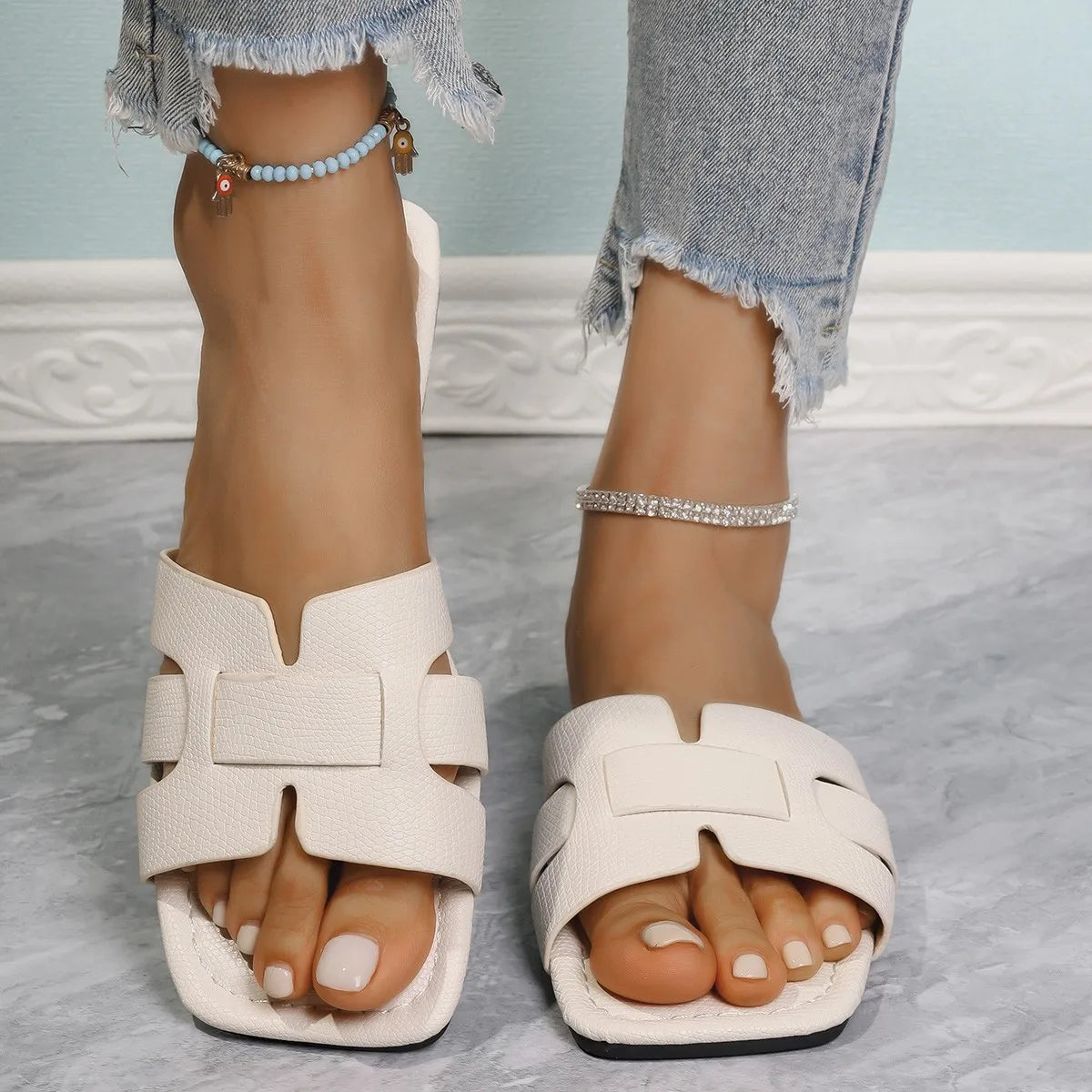 Women's Flat Sandals Slip-On Slippers