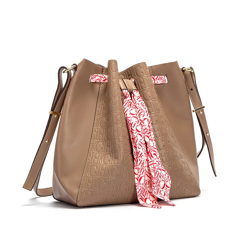Women's Bag New Fashion Large Capacity Shopping Travel Commuting Female Bag
