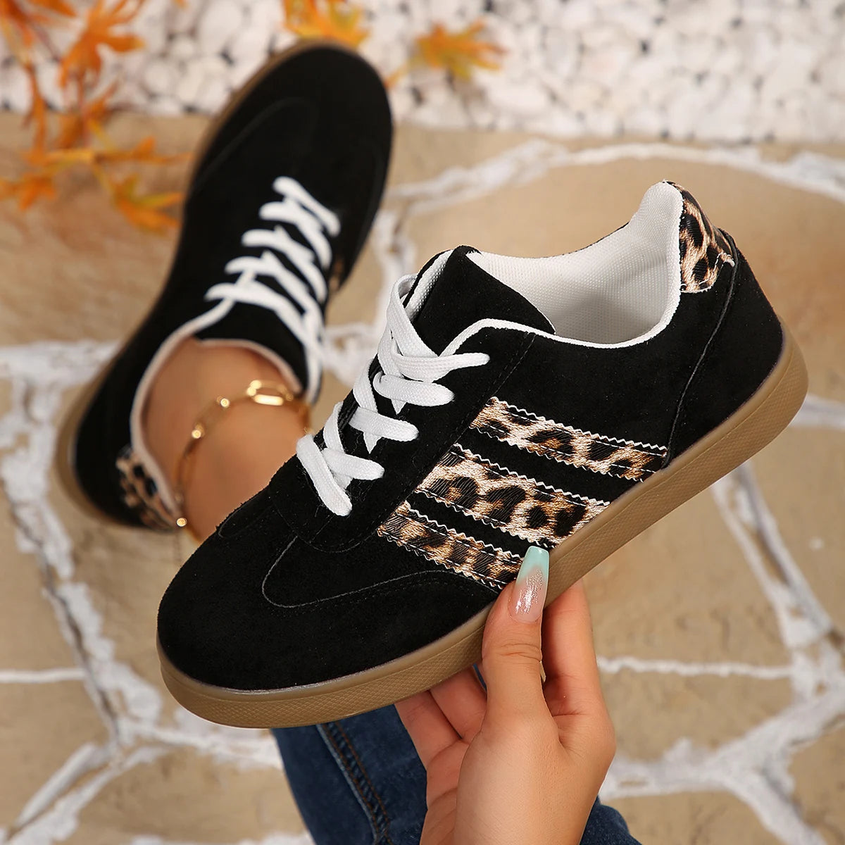 Women Sneakers Flat Loafers Comfortable Slip on Soft Sneakers