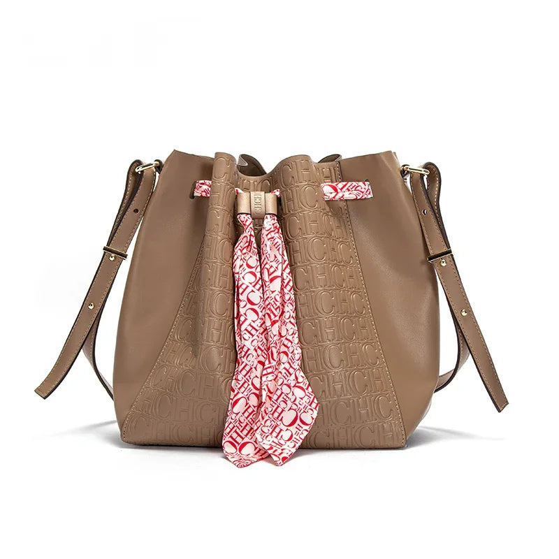 Women's Bag New Fashion Large Capacity Shopping Travel Commuting Female Bag