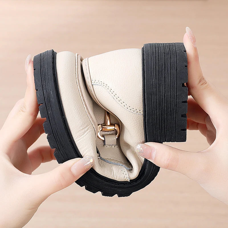 Casual Leather Flat comfortable Mom Shoe