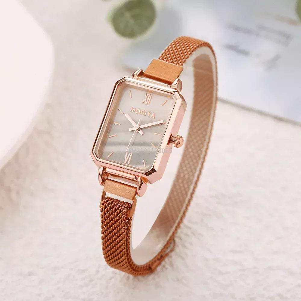 Women Watches Fashion Square Ladies Quartz Watch