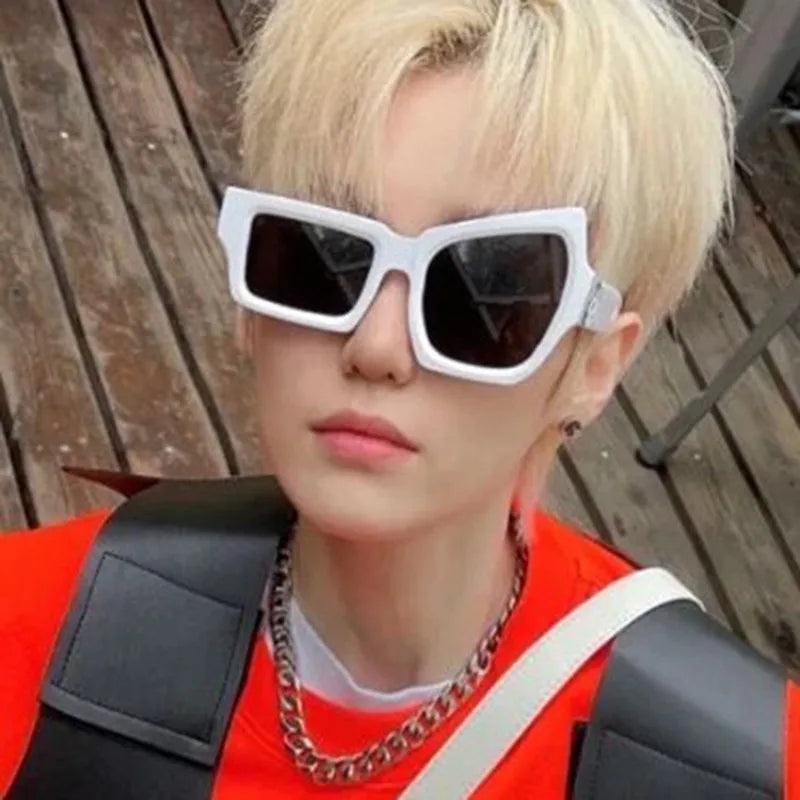 Women Irregular Sun Glasses Anti-reflective Sunglasses