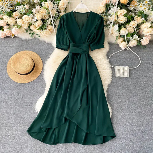 New Temperament V-neck Solid Color Bubble Short-sleeved Dress