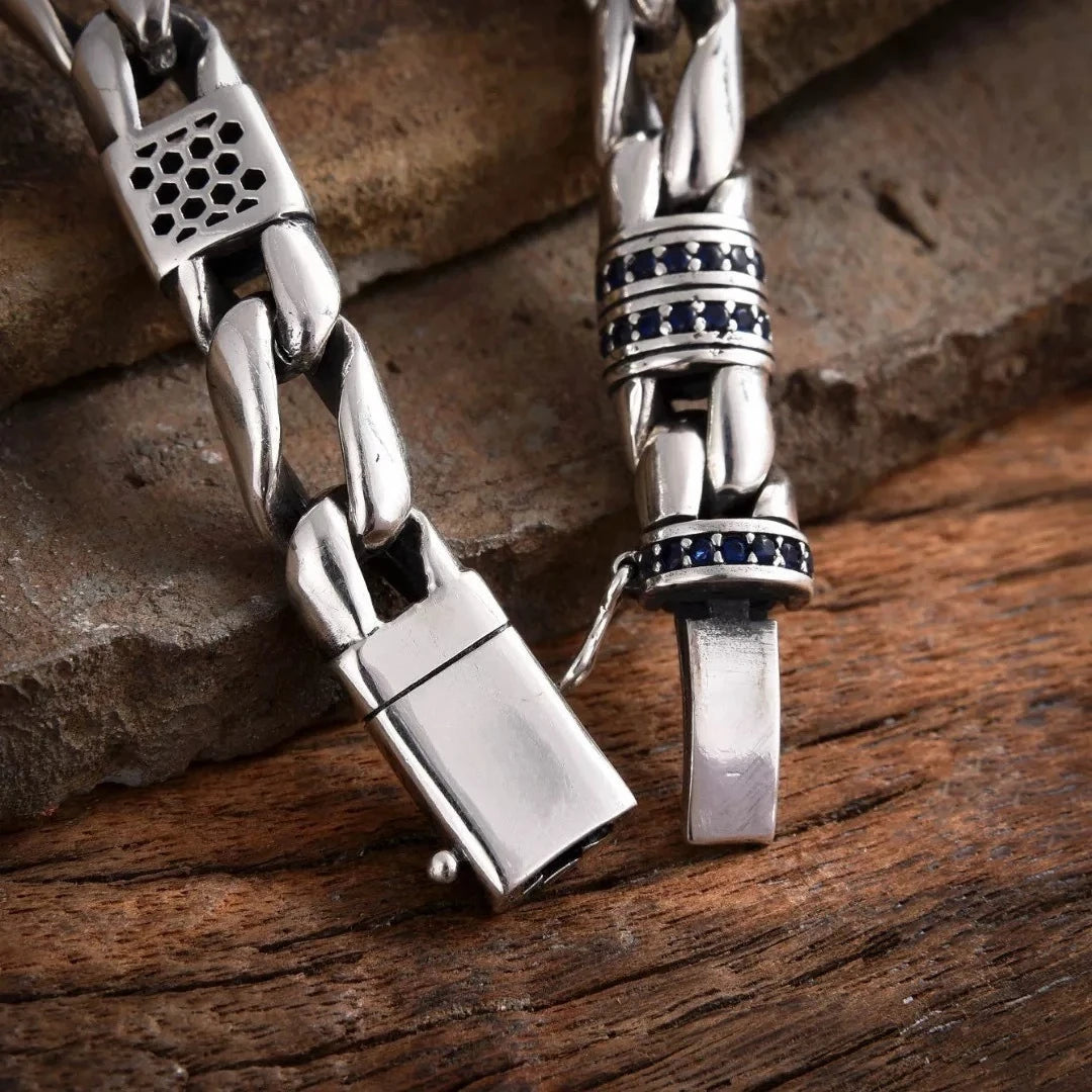 New Men's Generous Hand Jewelry Trendy Style  Diamond Inlaid Texture Bracelet Accessories