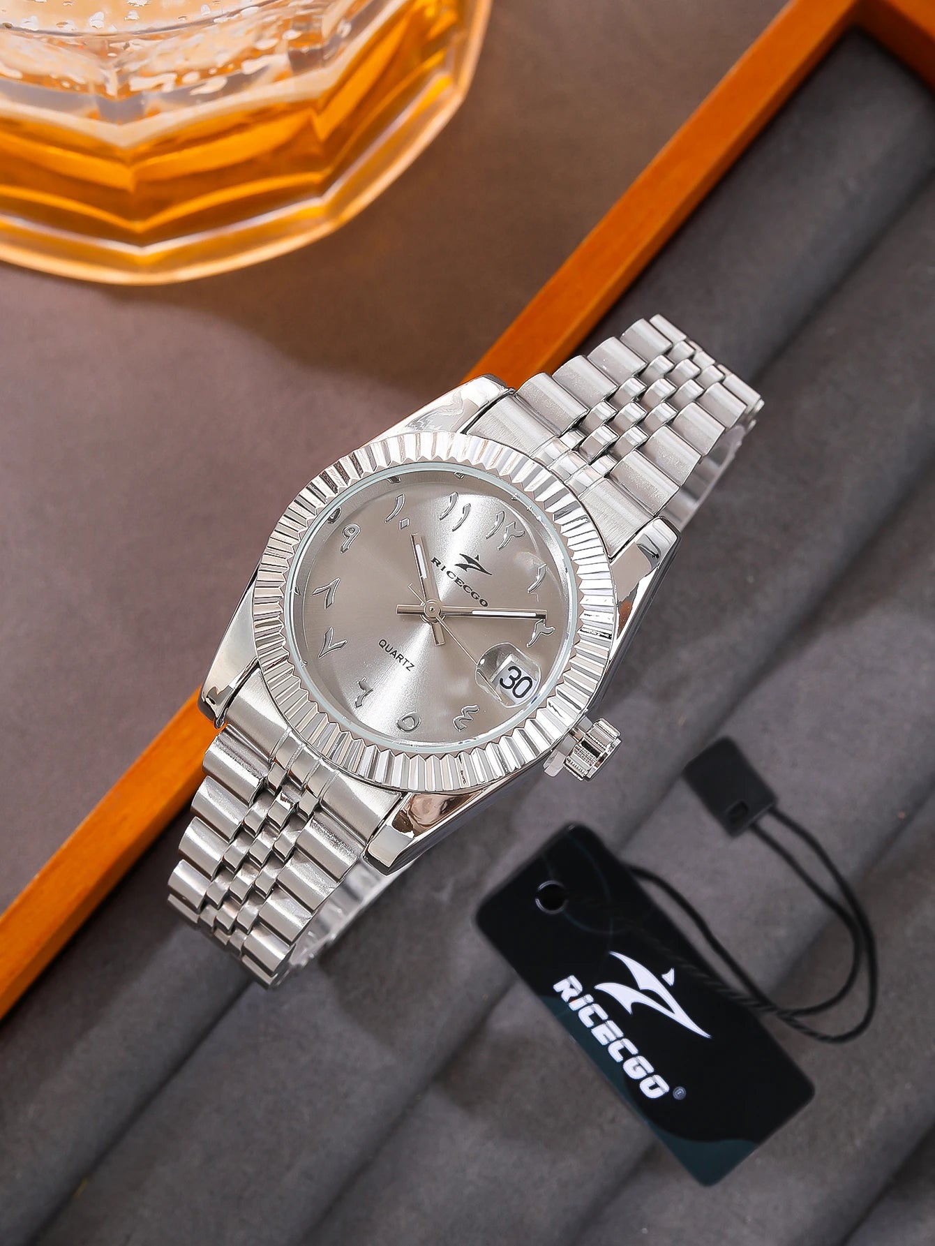 Women's Fashion Round Wristwatches Luxury