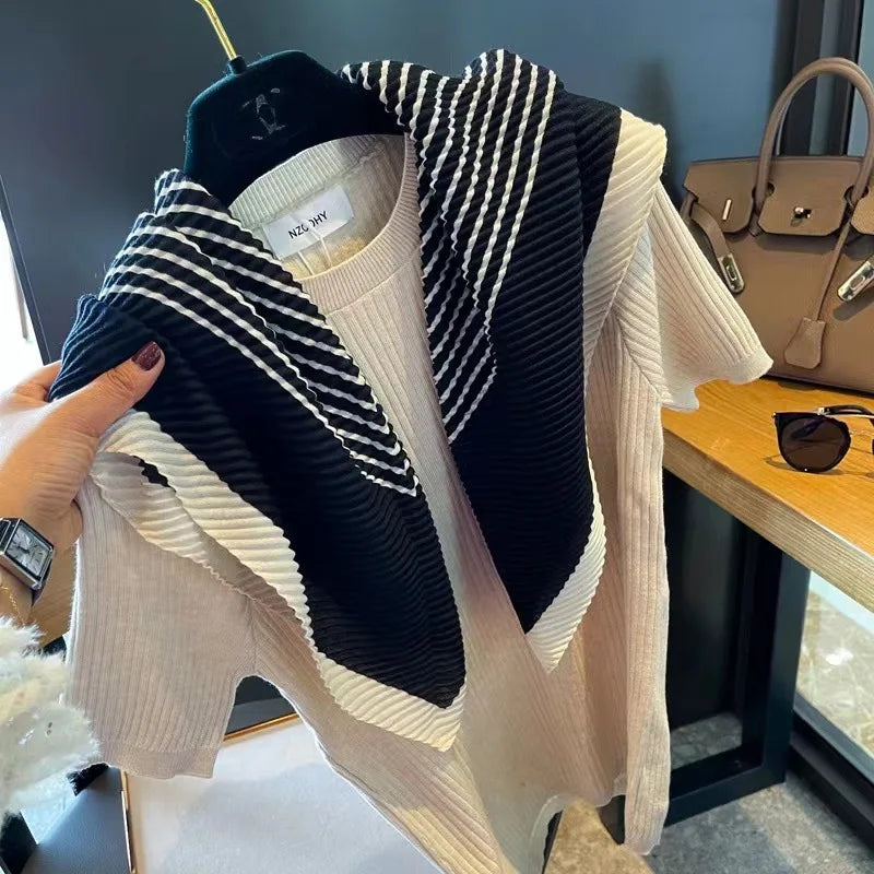 Ladies'  Fashionable and Versatile scarfs with Pleats and Ins