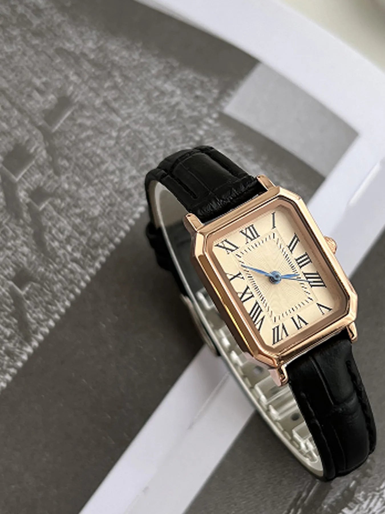 Women's  Quartz Watch, Simple Fashion Casual Watch