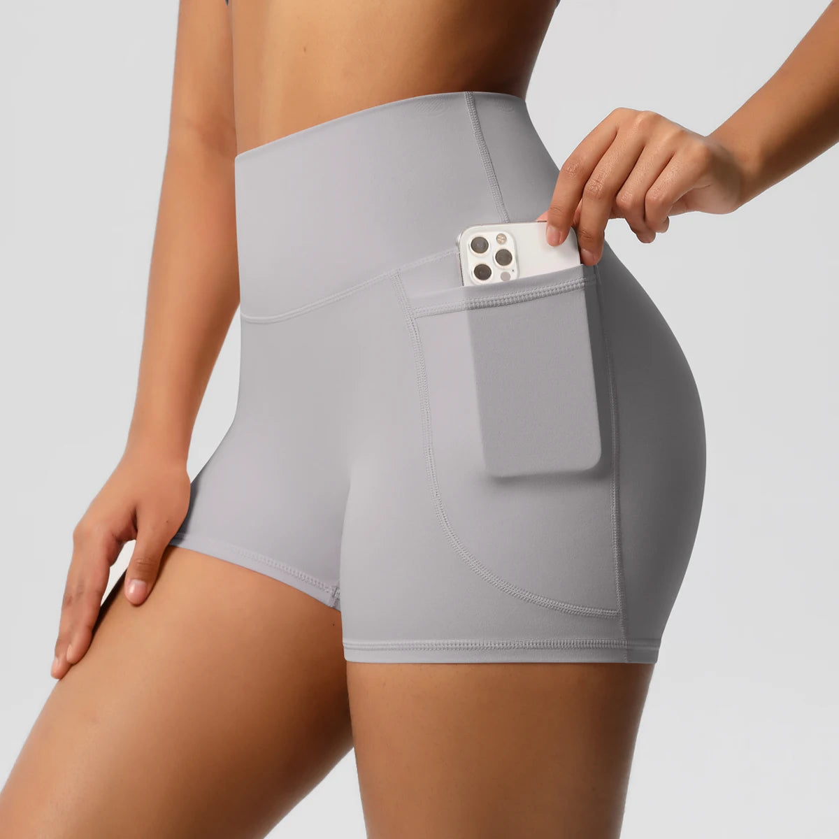 Women Pocketed Yoga Legging Shorts