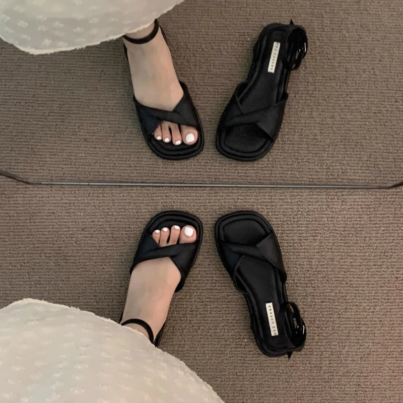 Women's Sandals Flat Rubber Sole Comfortable Sandals Breathable Fashion
