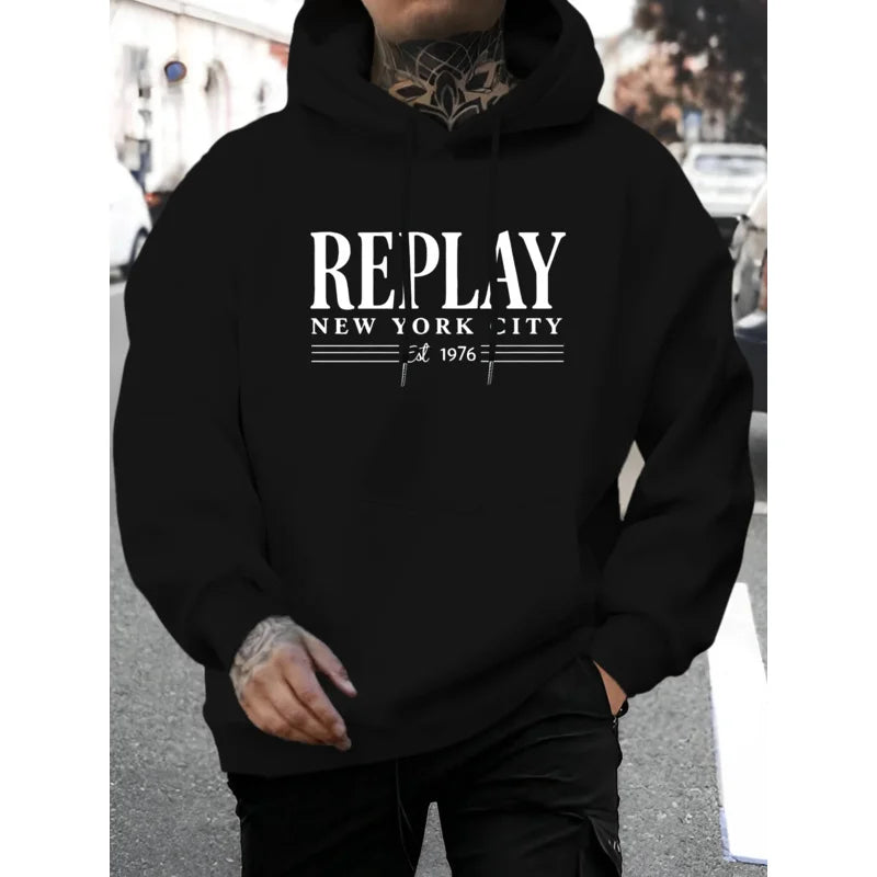letter-printed sweatshirt - an essential long-sleeve