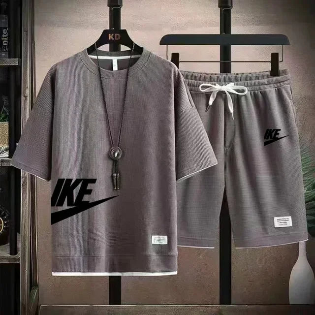 casual and trendy men's sportswear set