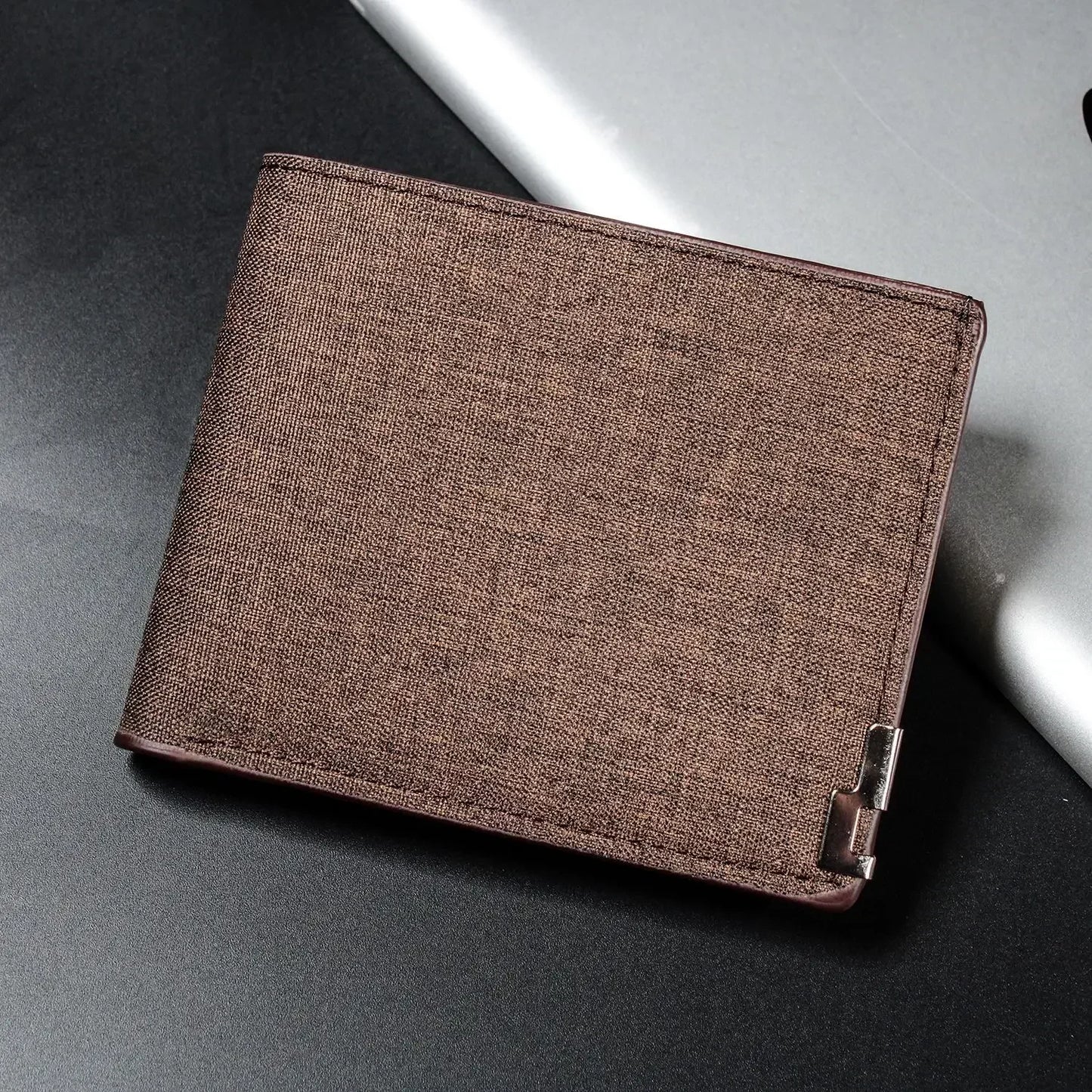 New Minimalist and Portable Denim Wallet