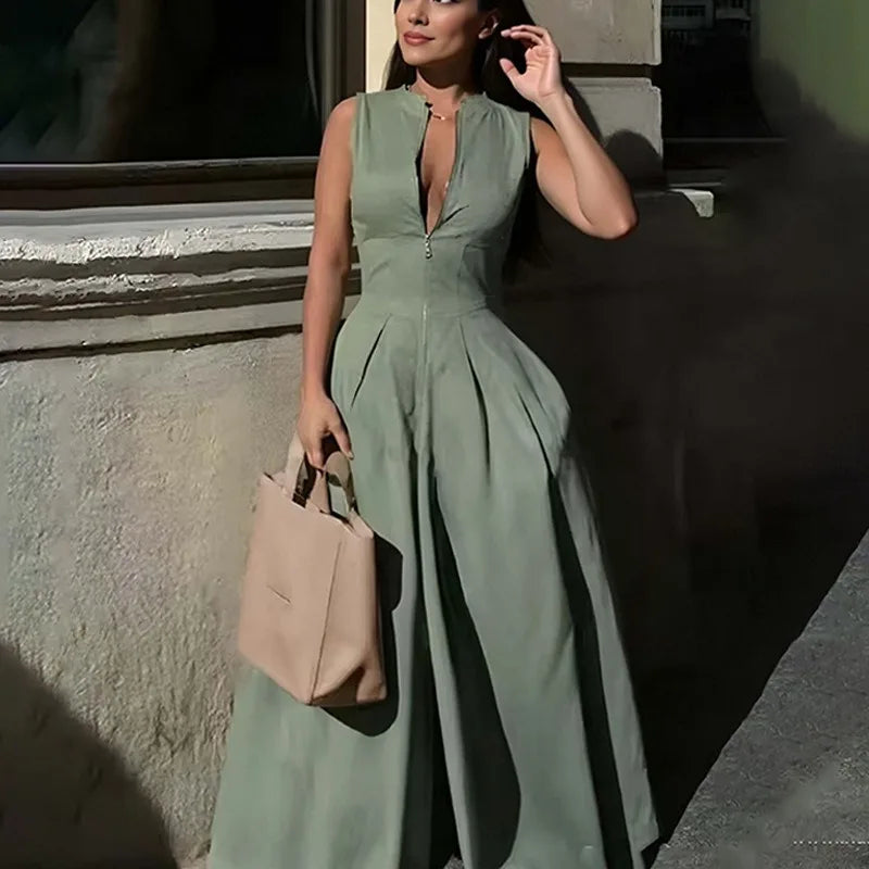 women's sleeveless jumpsuit V-neck zipper design