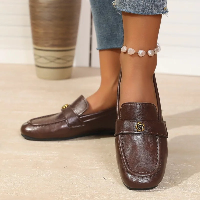 Women's Leather Flat Loafers with Gold-Tone
