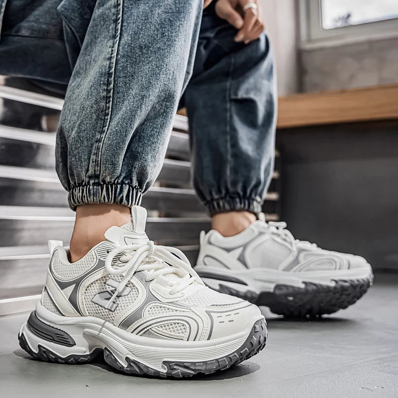 Sneakers, Men's Casual Sports Shoes, Round, with Lace-up Design