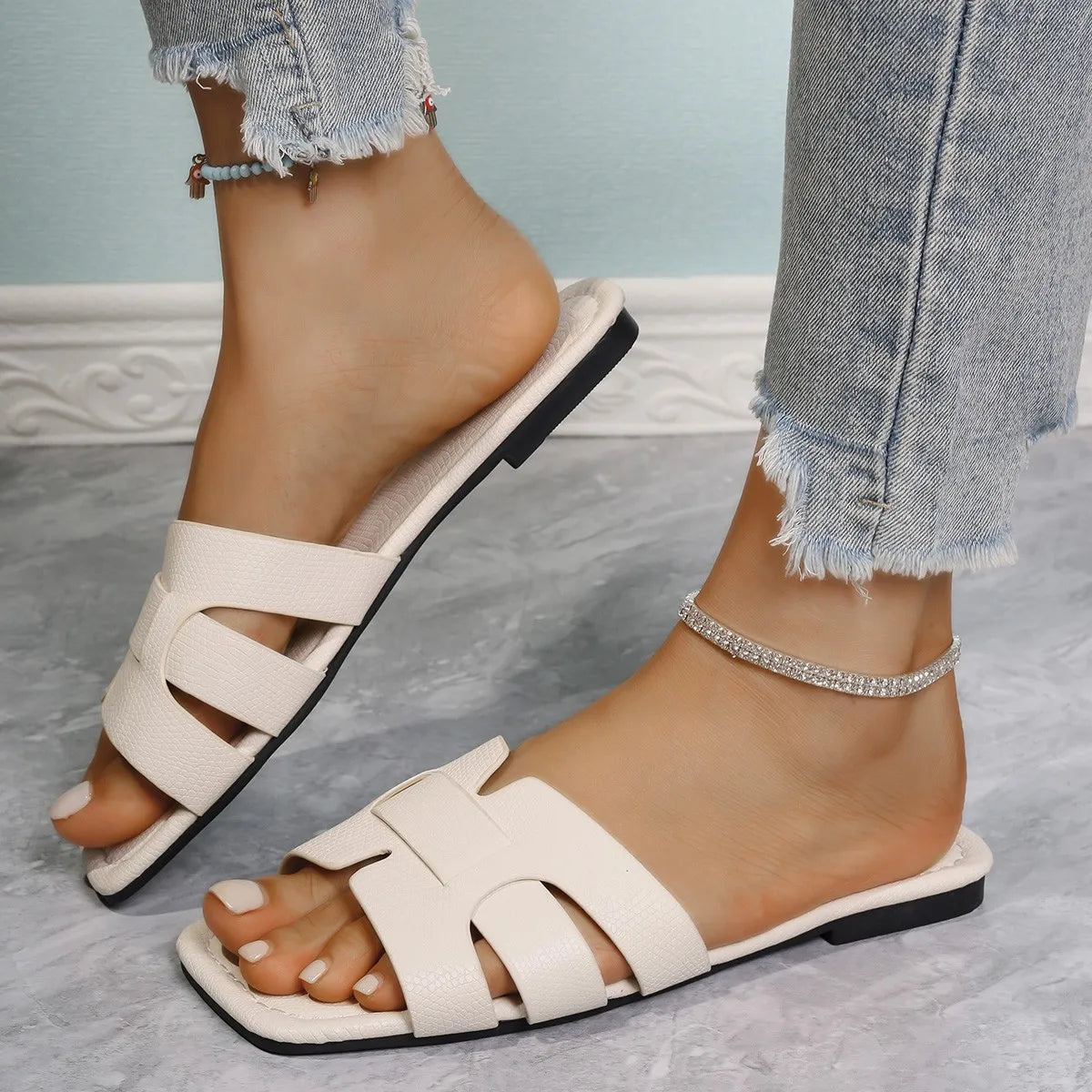 Women's Flat Sandals Slip-On Slippers