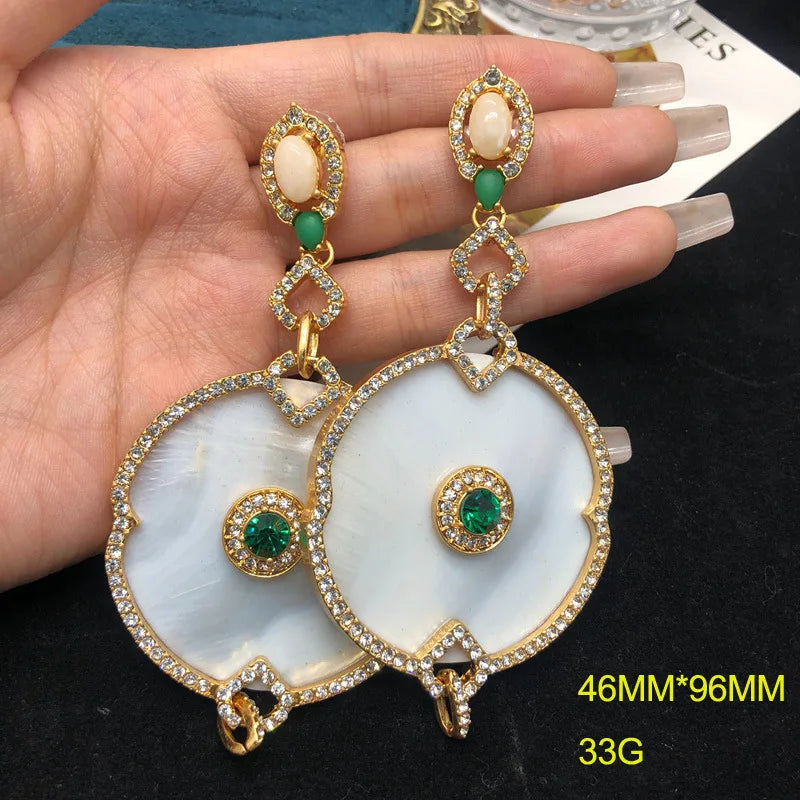 Retro light luxury design sense earrings