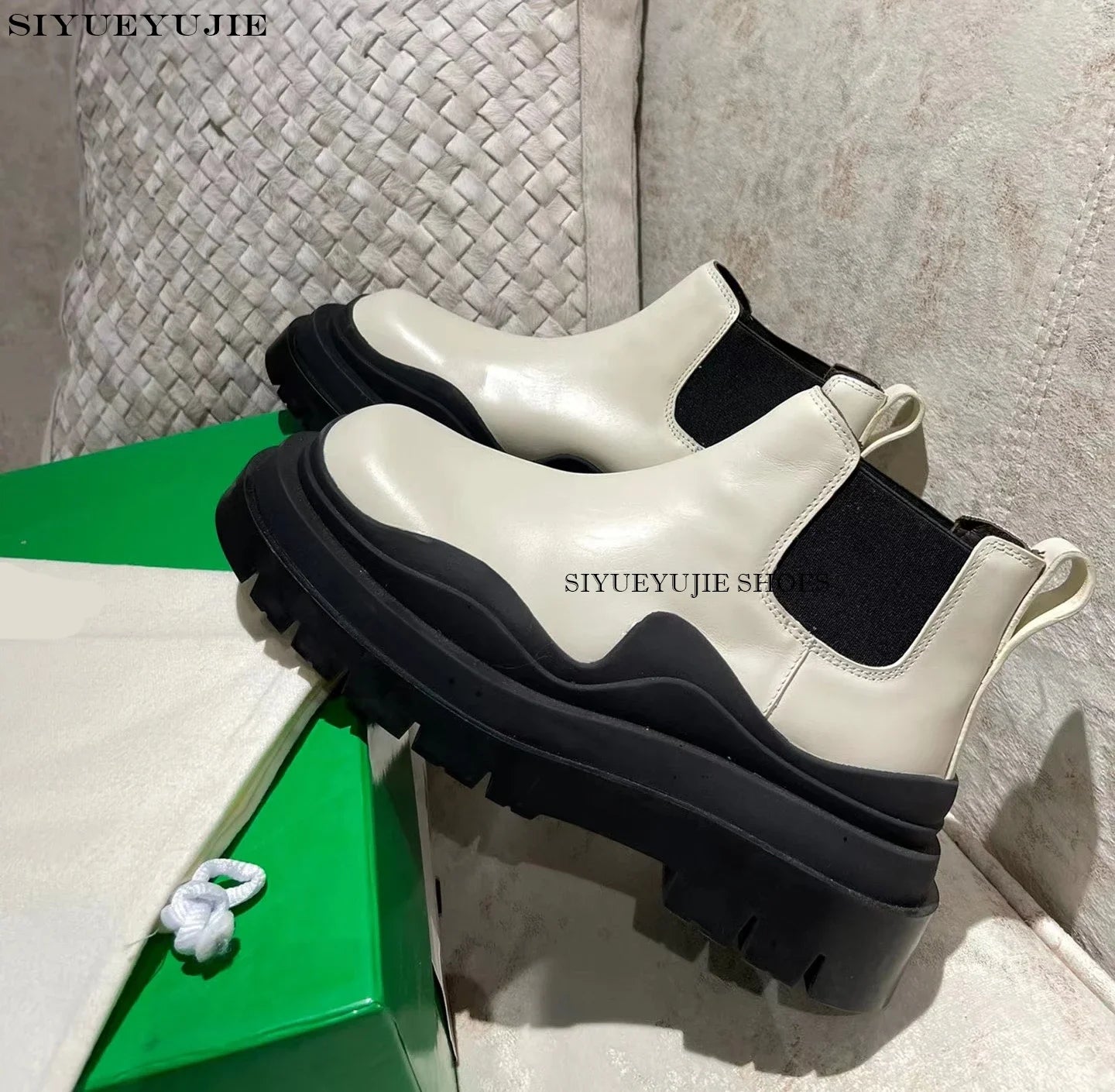 Chelsea Boots for Women Leather flat Ankle Booties