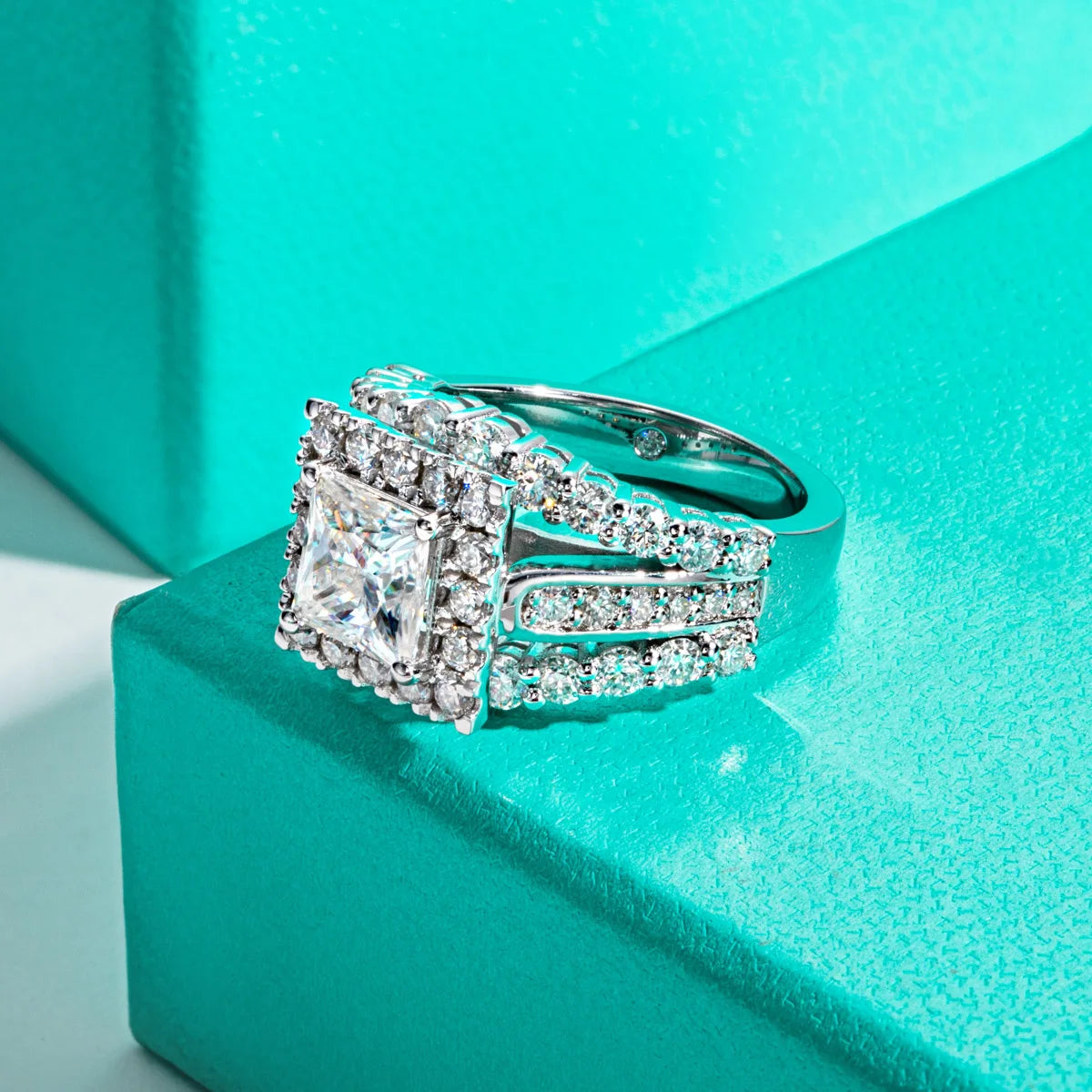 Moissanite Engagement Ring Silver Luxurious Women's Jewelry
