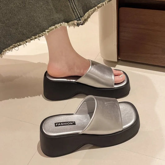Women Slippers Thick Soled Designer Square Toe Slippers