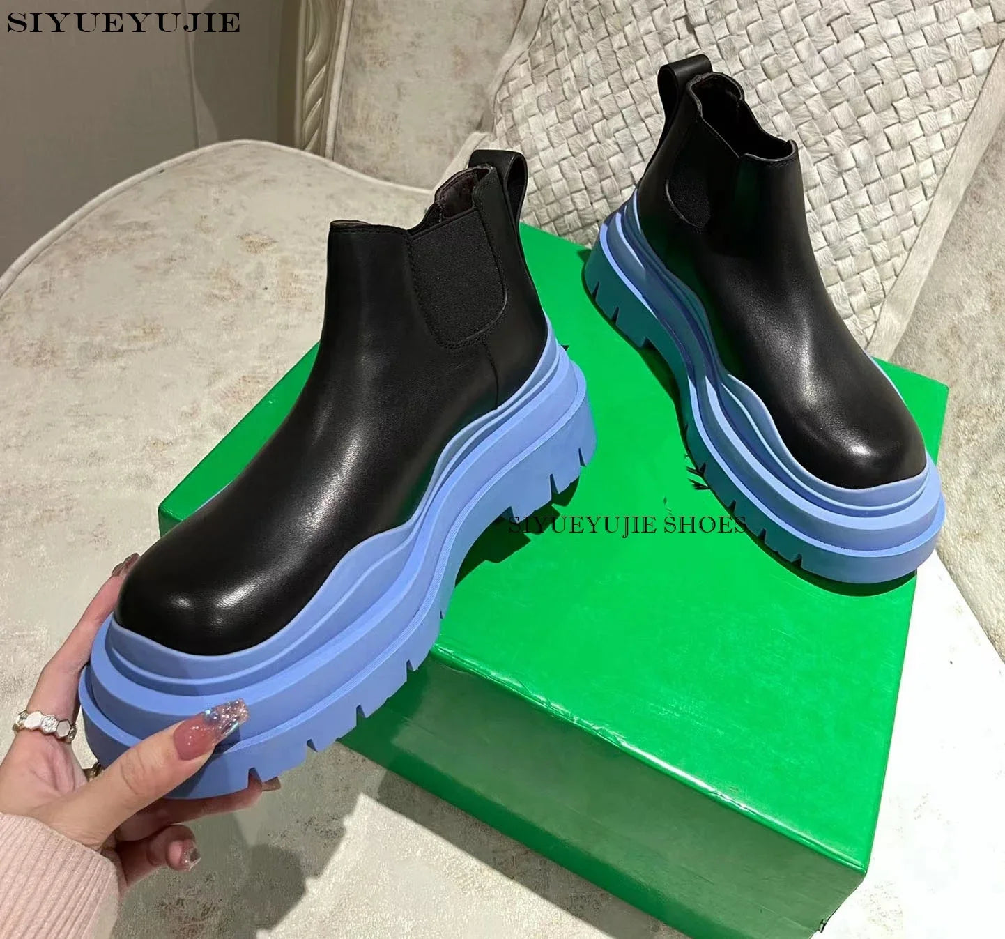 Chelsea Boots for Women Leather flat Ankle Booties