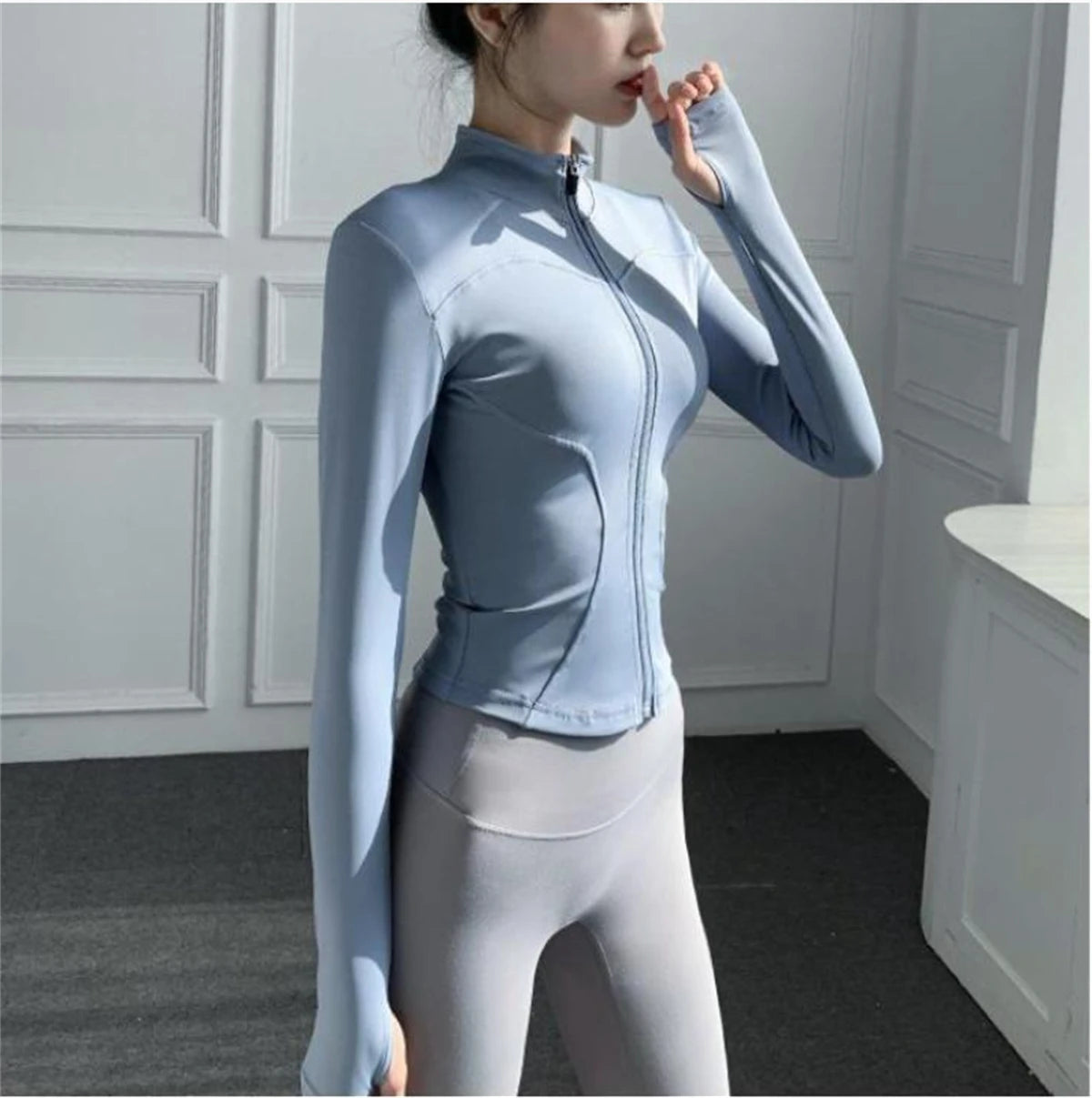 Women Long Sleeve Sport Jacket