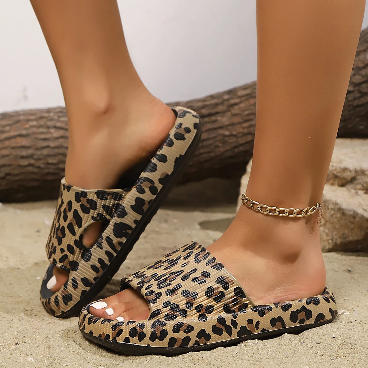 Women Leopard Print Slippers Thick-Sole Indoor Shower Slides