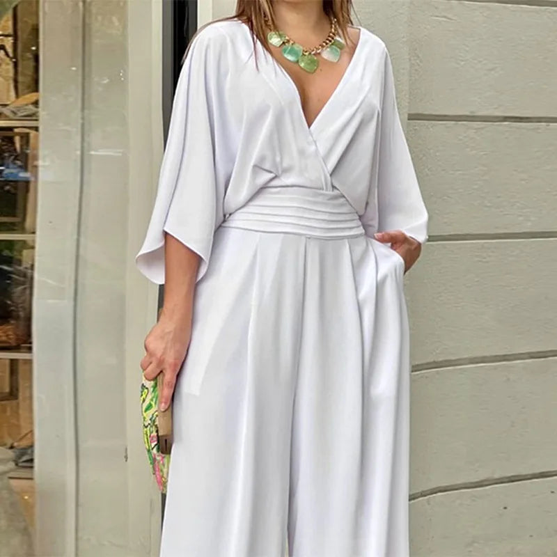 Women's  V-neck Short-sleeved Street Casual Jumpsuit Suit