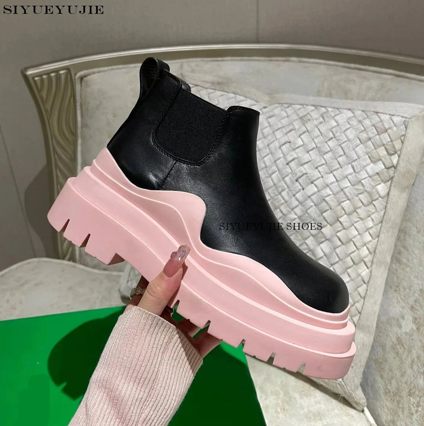 Chelsea Boots for Women Leather flat Ankle Booties