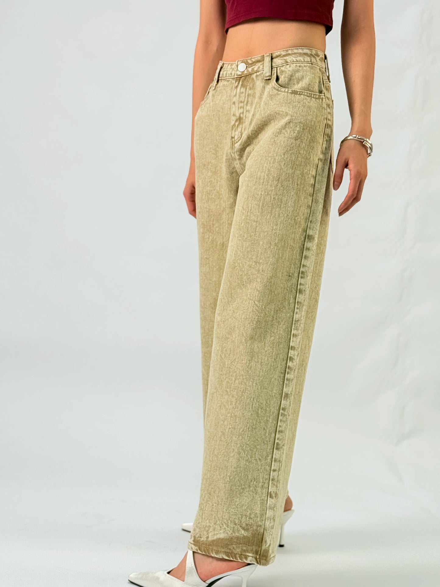 Women's jeans loose fit jeanswater-washed unique craftsmanship