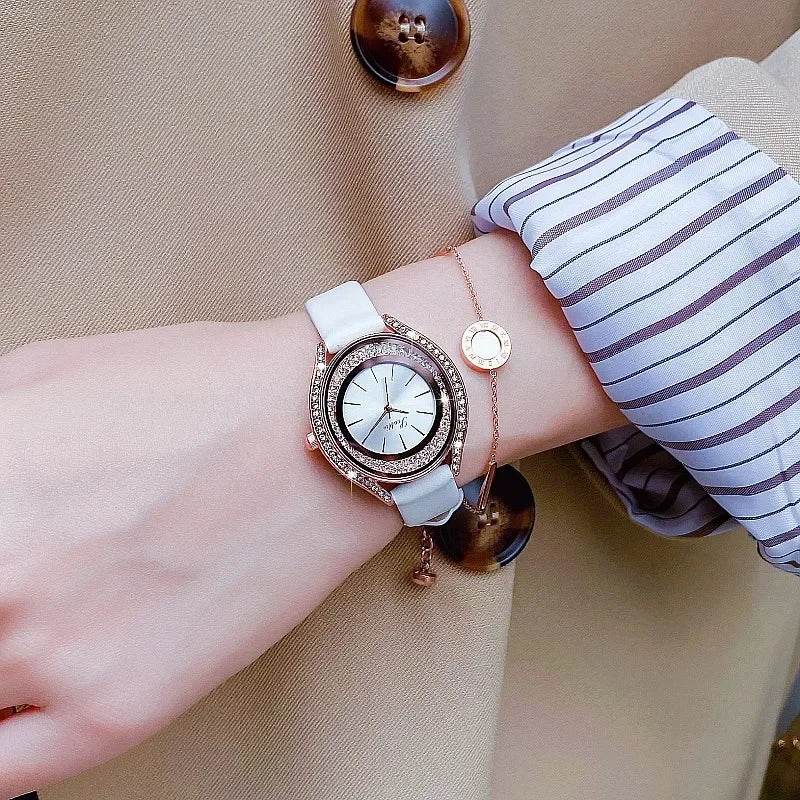 Women Luxury  Quartz Wristwatch Diamond Fashion Ladies Wrist Watch