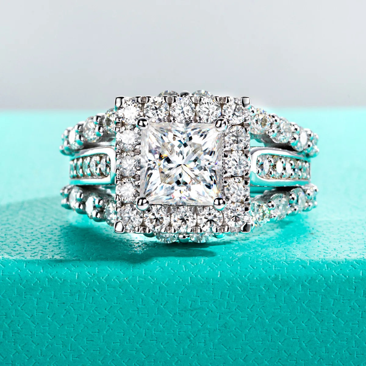 Moissanite Engagement Ring Silver Luxurious Women's Jewelry