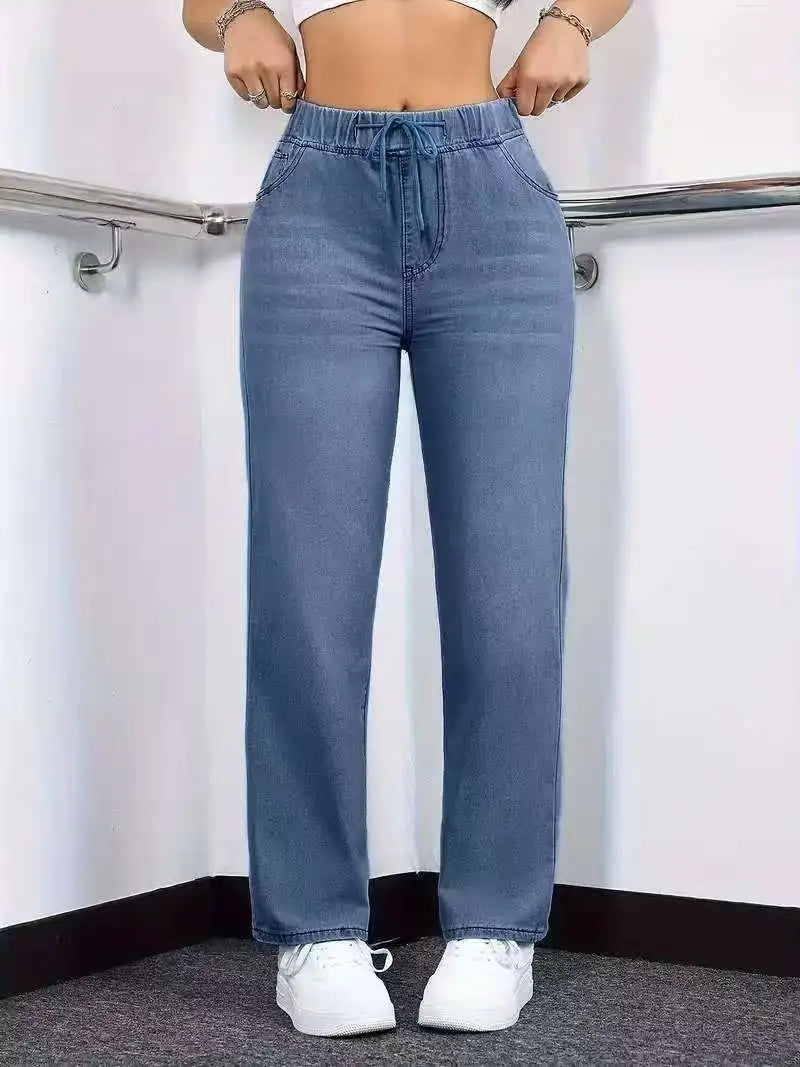 Women’s straight-leg jeans with elastic waistband