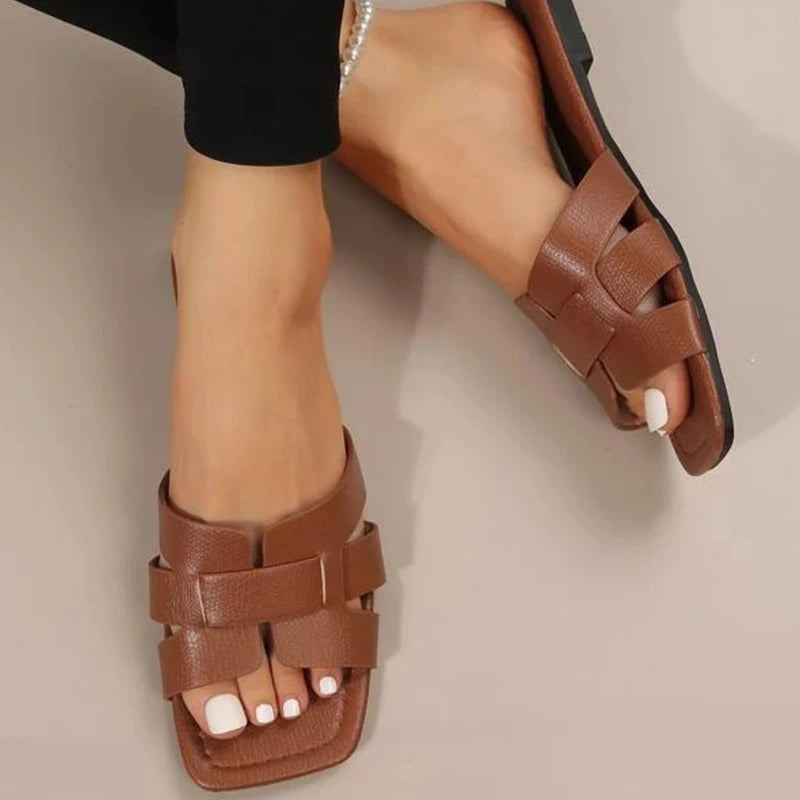 Women Fashion Flat Slippers Non-slip Outdoor Comfy Breathable Beach Sandals