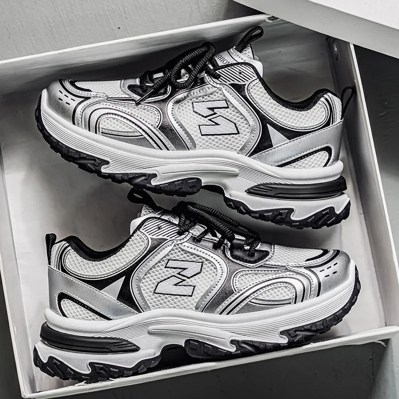 Sneakers, Men's Casual Sports Shoes, Round, with Lace-up Design