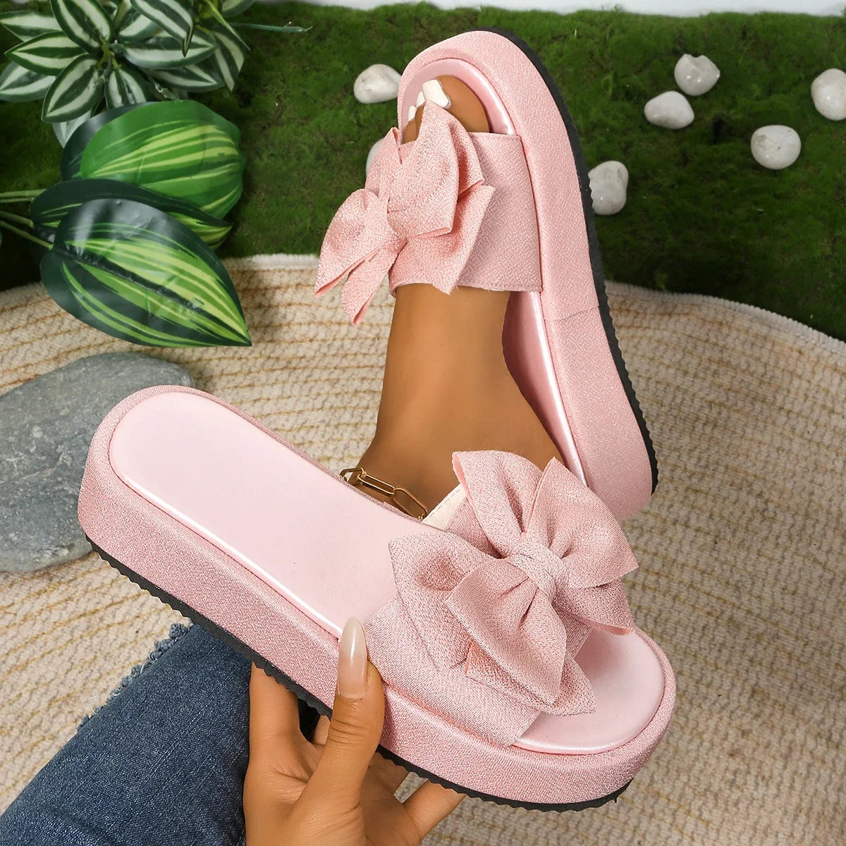 Women Slippers Casual Lightweight Fashion Outdoor Flat Women Shoes