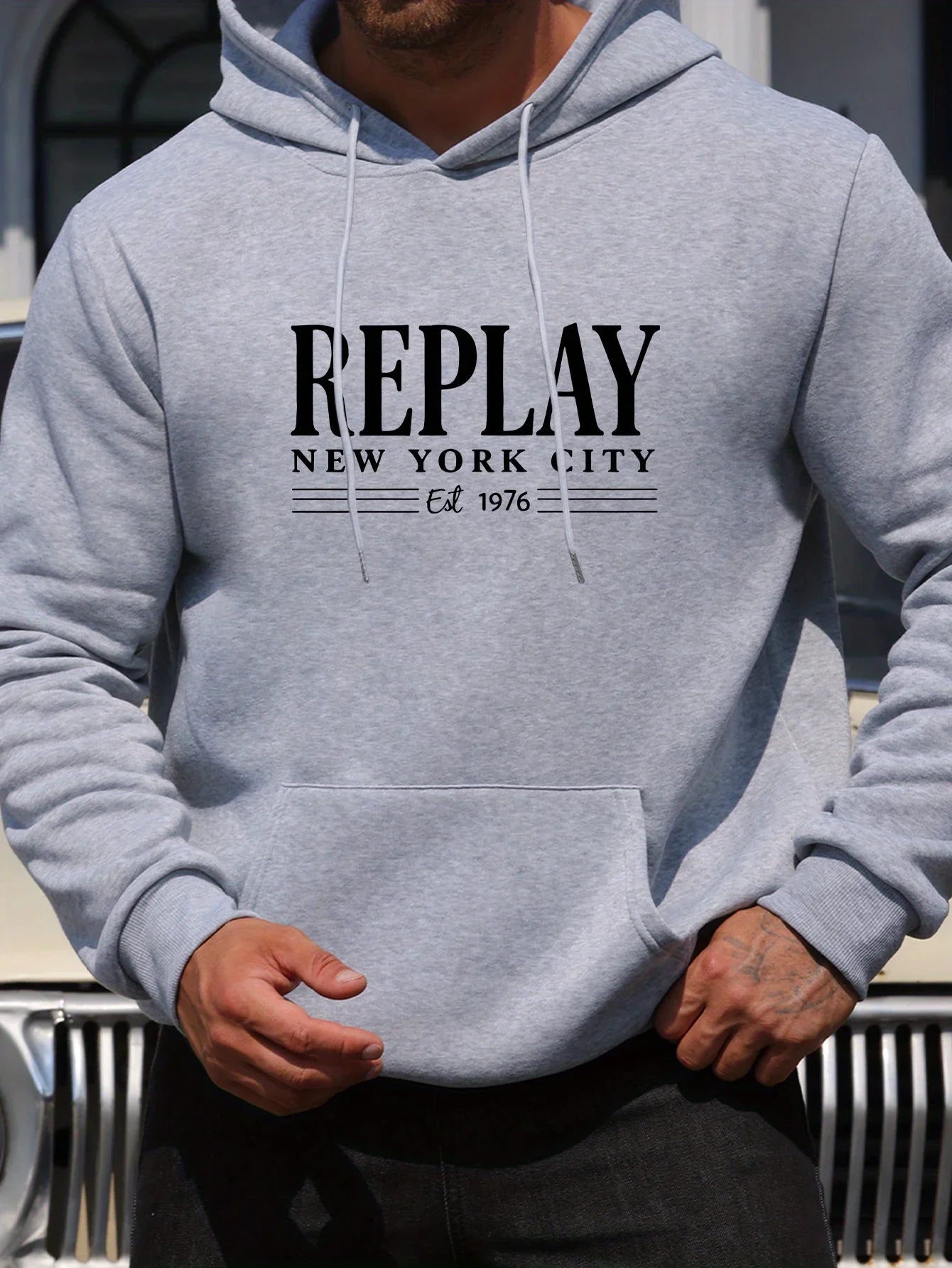 letter-printed sweatshirt - an essential long-sleeve