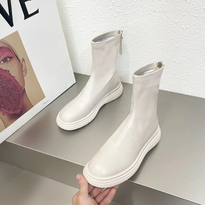 thick-soled boots for women, fashionable and casual leather boots