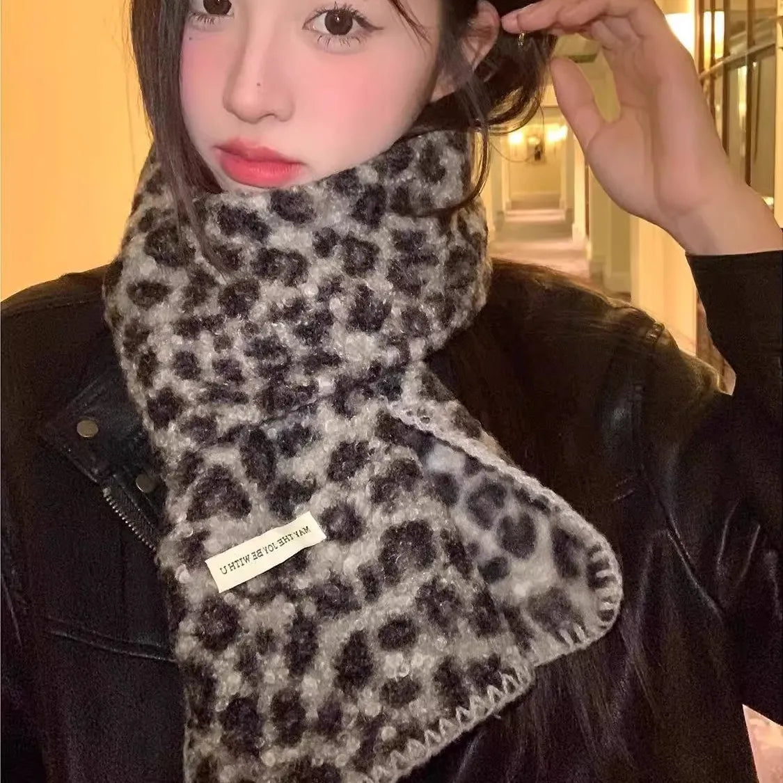 Ladies' Leopard Scarves Thickened Plush Kawaii Sweet Cool Scarves