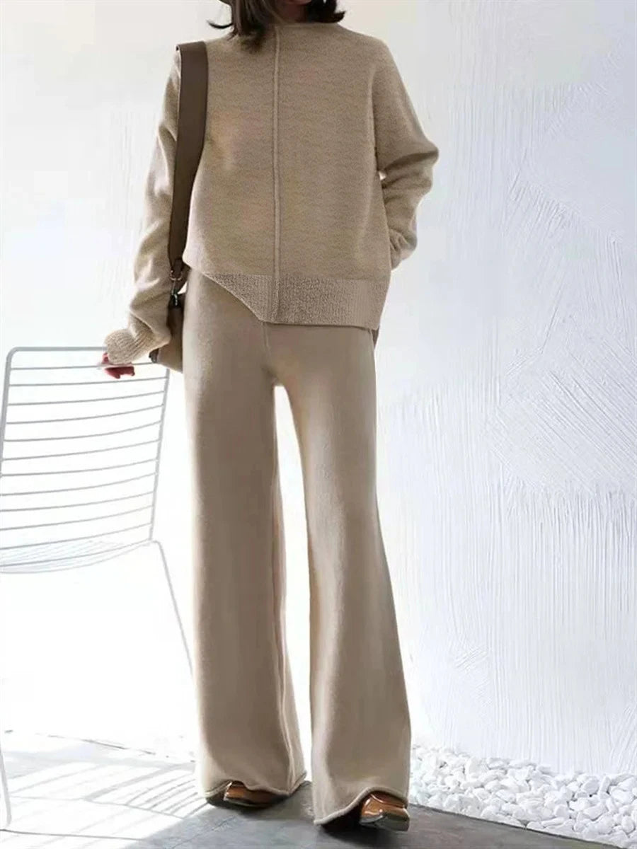 Women's Beige Oversized Knit Two-Piece Set with Half-Zip Sweater