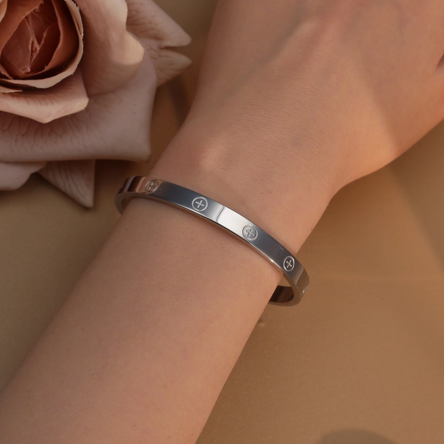 Cross Screwdriver Stainless Steel Zircon Bracelet.