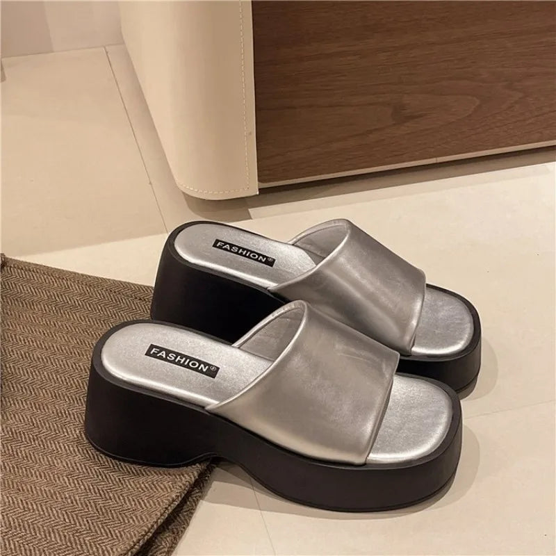 Women Slippers Thick Soled Designer Square Toe Slippers