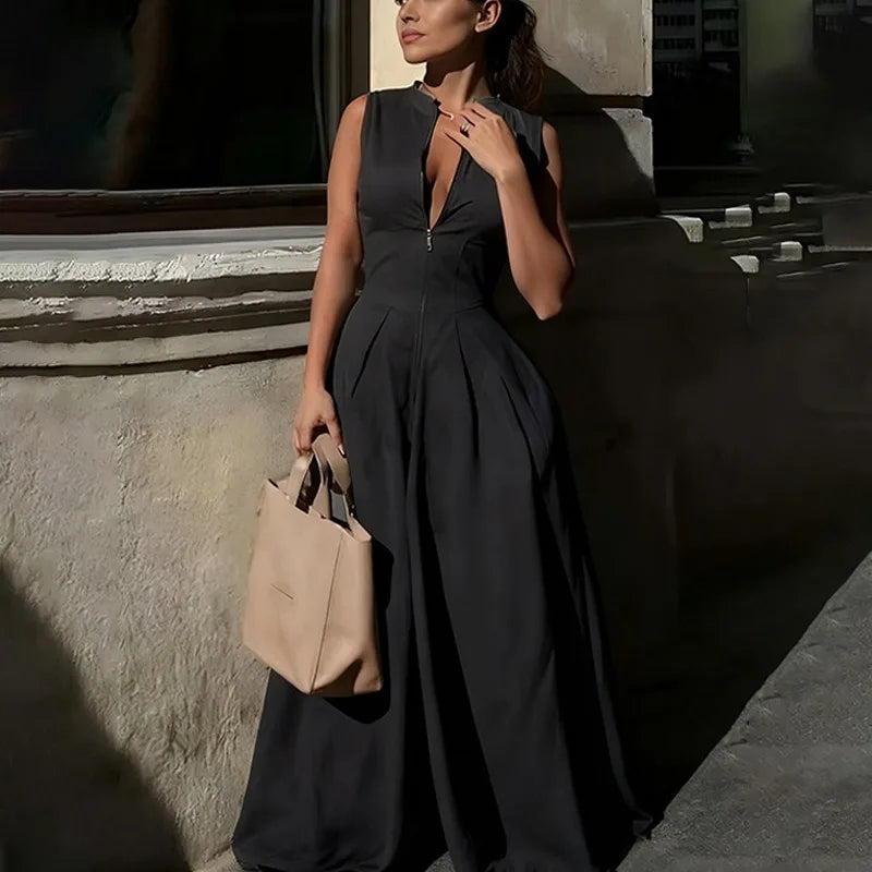 women's sleeveless jumpsuit V-neck zipper design