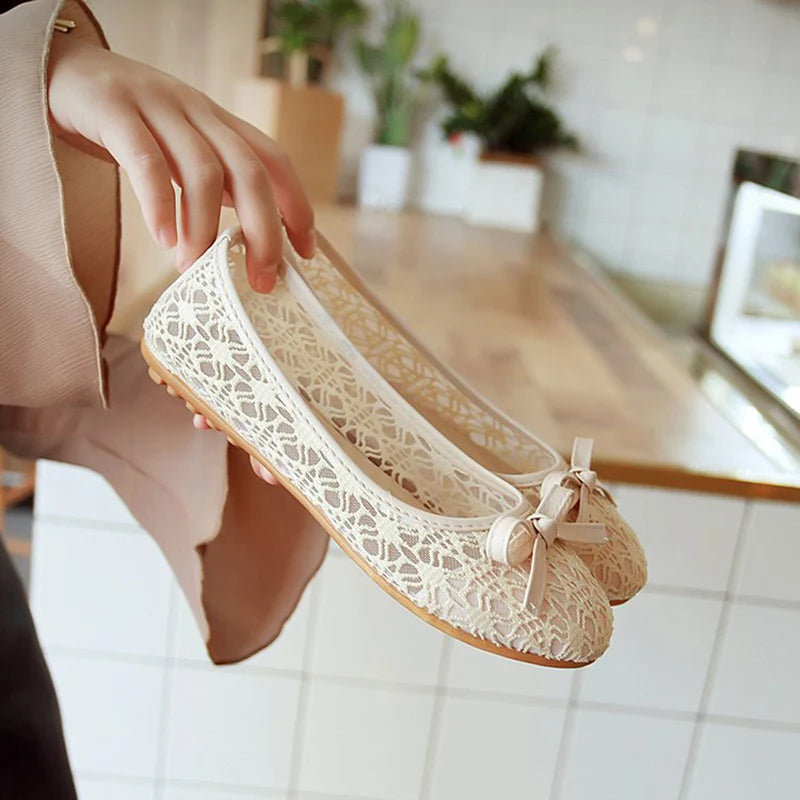 Women Fashion Slip On Cut Outs Flat Shoes