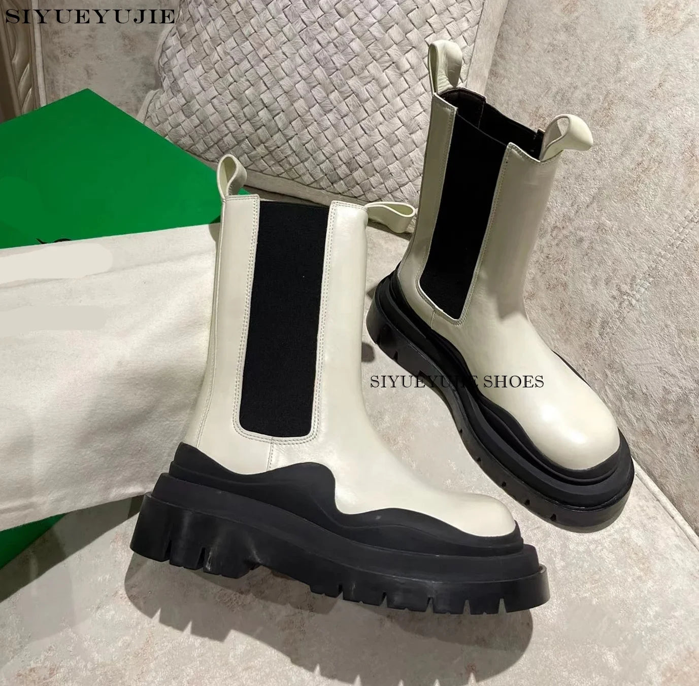 Chelsea Boots for Women Leather flat Ankle Booties