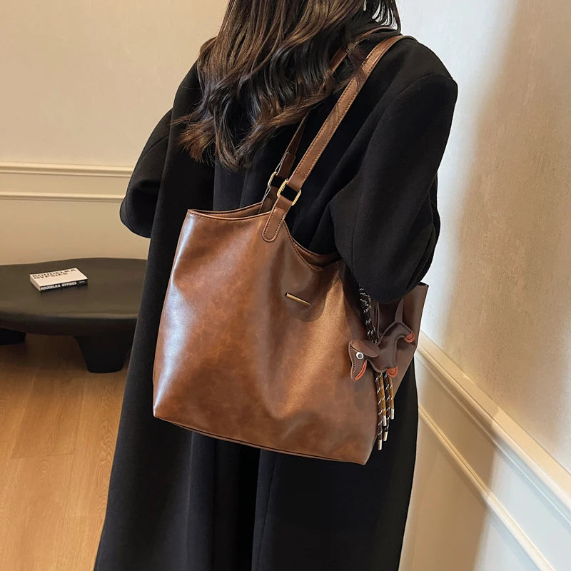 Women Vintage Shoulder Bag  Retro Tote Handbag Large Capacity Fashion Underarm Bag